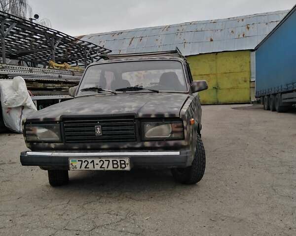 ВАЗ 2107, объемом двигателя 1.5 л и пробегом 32 тыс. км за 1000 $, фото 4 на Automoto.ua