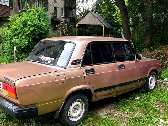 ВАЗ 2107, объемом двигателя 1.5 л и пробегом 500 тыс. км за 600 $, фото 3 на Automoto.ua