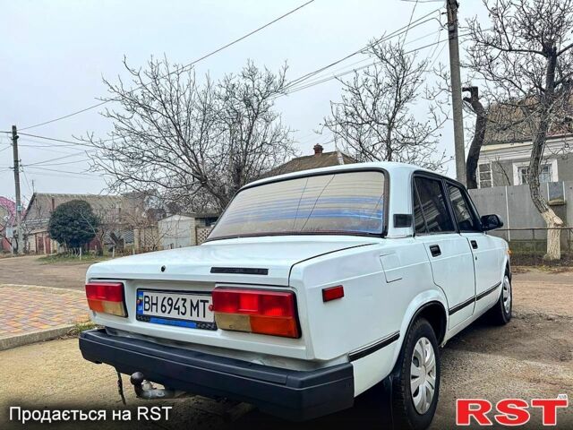 ВАЗ 2107, объемом двигателя 15 л и пробегом 0 тыс. км за 650 $, фото 1 на Automoto.ua