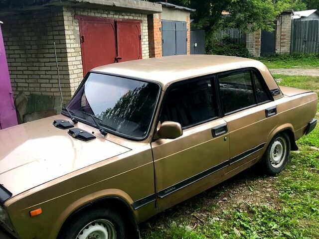 ВАЗ 2107, объемом двигателя 1.5 л и пробегом 500 тыс. км за 600 $, фото 4 на Automoto.ua