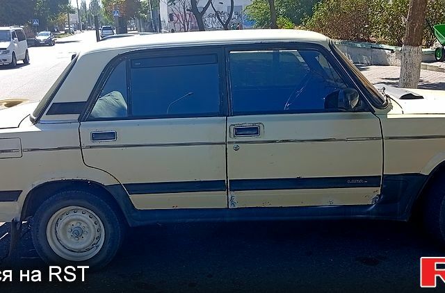 ВАЗ 2107, объемом двигателя 1.5 л и пробегом 350 тыс. км за 599 $, фото 1 на Automoto.ua