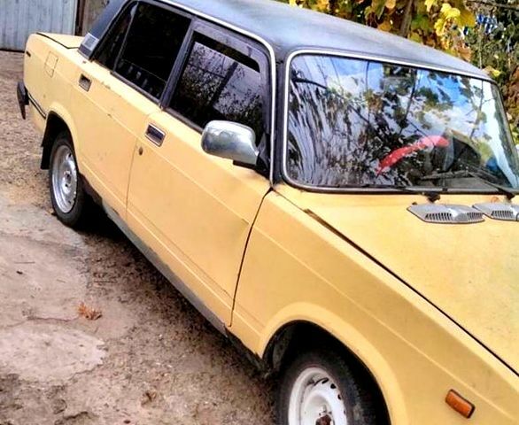 ВАЗ 2107 1987 в Одессе на Automoto.ua ВАЗ 2107, объемом двигателя 1.6 л и пробегом 1000 тыс. км за 450 $, фото 2 на Automoto.ua