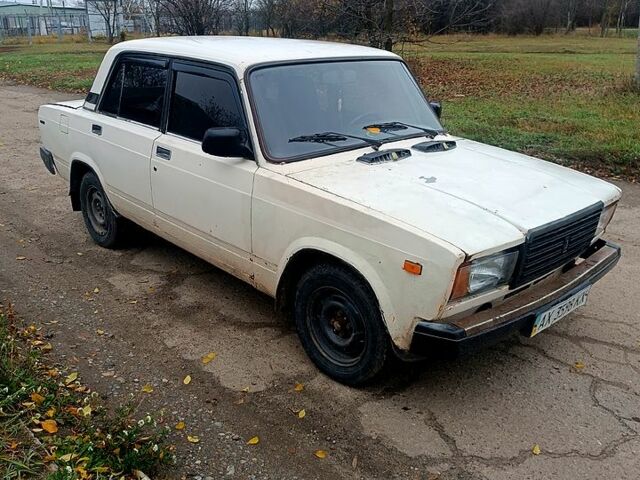ВАЗ 2107, объемом двигателя 1.3 л и пробегом 236 тыс. км за 550 $, фото 1 на Automoto.ua