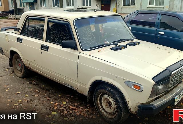 ВАЗ 2107, объемом двигателя 1.5 л и пробегом 275 тыс. км за 850 $, фото 1 на Automoto.ua