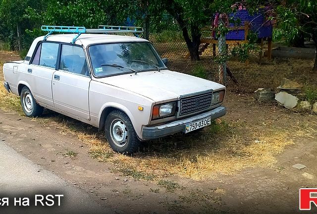 ВАЗ 2107, объемом двигателя 1.5 л и пробегом 311 тыс. км за 500 $, фото 1 на Automoto.ua