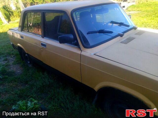 ВАЗ 2107, объемом двигателя 1.5 л и пробегом 100 тыс. км за 350 $, фото 3 на Automoto.ua