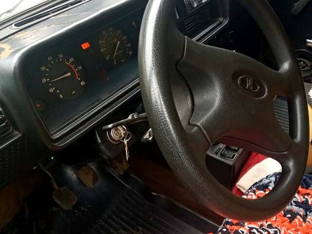 ВАЗ 2107, объемом двигателя 17 л и пробегом 230 тыс. км за 1200 $, фото 4 на Automoto.ua