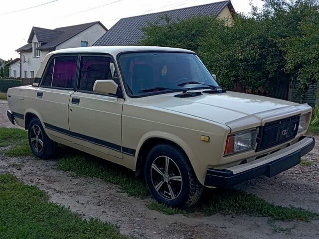 ВАЗ 2107, об'ємом двигуна 1.3 л та пробігом 0 тис. км за 1600 $, фото 1 на Automoto.ua