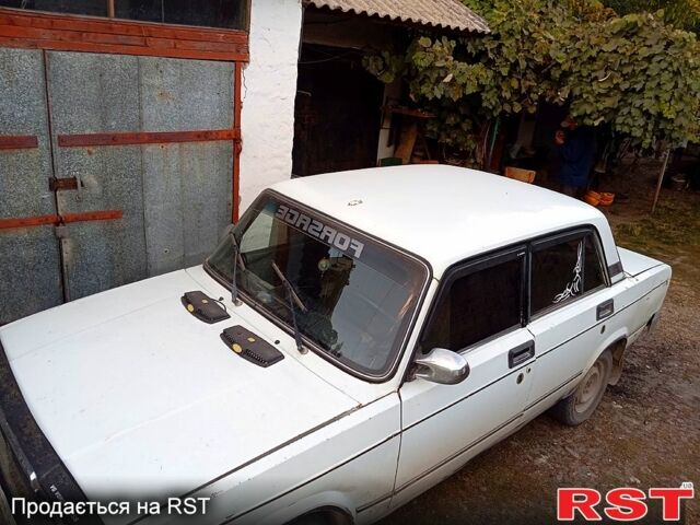 ВАЗ 2107, объемом двигателя 1.5 л и пробегом 250 тыс. км за 800 $, фото 2 на Automoto.ua