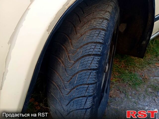 ВАЗ 2107, объемом двигателя 1.5 л и пробегом 250 тыс. км за 800 $, фото 3 на Automoto.ua