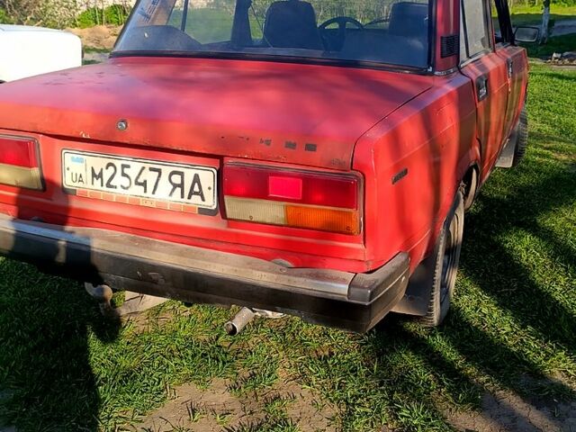 ВАЗ 2107, объемом двигателя 1.5 л и пробегом 300 тыс. км за 450 $, фото 3 на Automoto.ua
