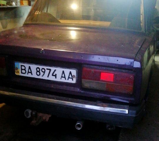 ВАЗ 2107, объемом двигателя 1.5 л и пробегом 0 тыс. км за 590 $, фото 4 на Automoto.ua