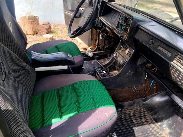 ВАЗ 2107, объемом двигателя 1.5 л и пробегом 100 тыс. км за 400 $, фото 1 на Automoto.ua