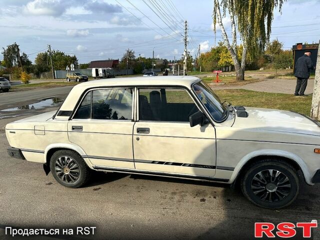ВАЗ 2107, объемом двигателя 1.5 л и пробегом 0 тыс. км за 650 $, фото 2 на Automoto.ua