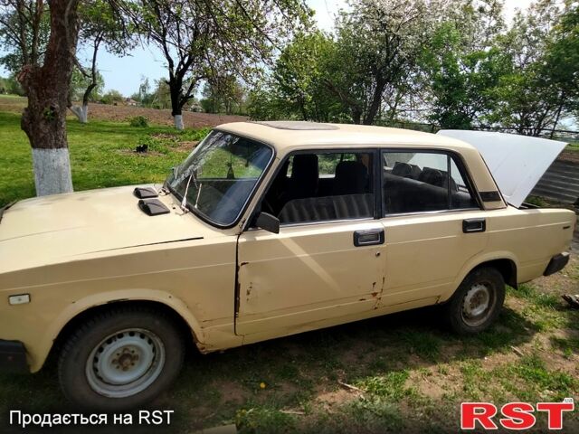 ВАЗ 2107, объемом двигателя 1.5 л и пробегом 100 тыс. км за 400 $, фото 7 на Automoto.ua