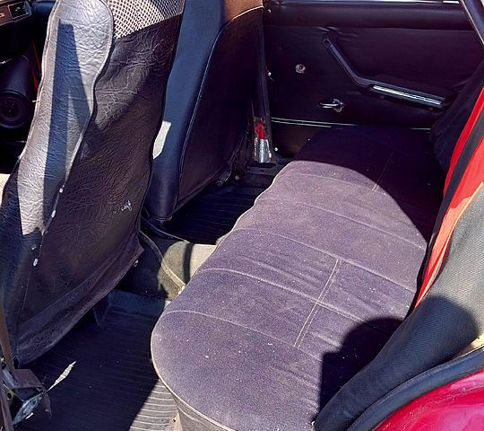 ВАЗ 2107, объемом двигателя 1.3 л и пробегом 300 тыс. км за 650 $, фото 6 на Automoto.ua