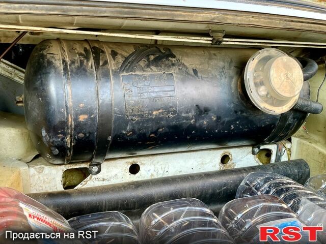 ВАЗ 2107, объемом двигателя 15 л и пробегом 0 тыс. км за 1100 $, фото 11 на Automoto.ua