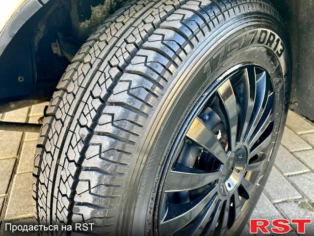 ВАЗ 2107, объемом двигателя 15 л и пробегом 0 тыс. км за 1100 $, фото 10 на Automoto.ua