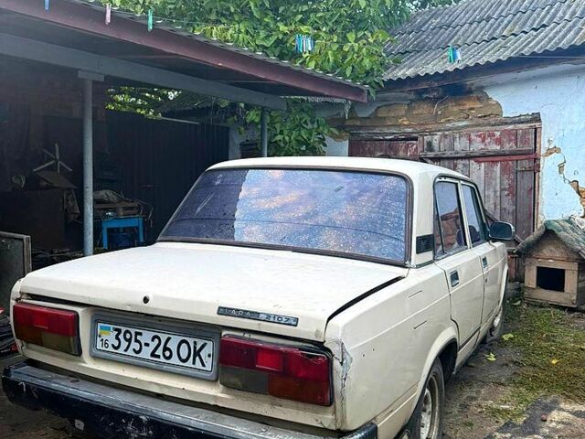 ВАЗ 2107, объемом двигателя 1.5 л и пробегом 0 тыс. км за 350 $, фото 3 на Automoto.ua