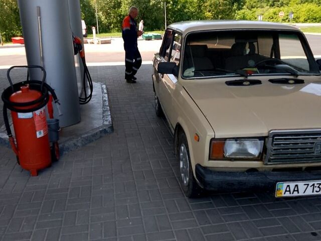 ВАЗ 2107, объемом двигателя 1.5 л и пробегом 250 тыс. км за 650 $, фото 1 на Automoto.ua