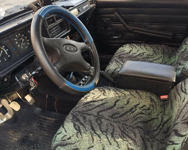 ВАЗ 2107, объемом двигателя 1.5 л и пробегом 300 тыс. км за 1088 $, фото 4 на Automoto.ua