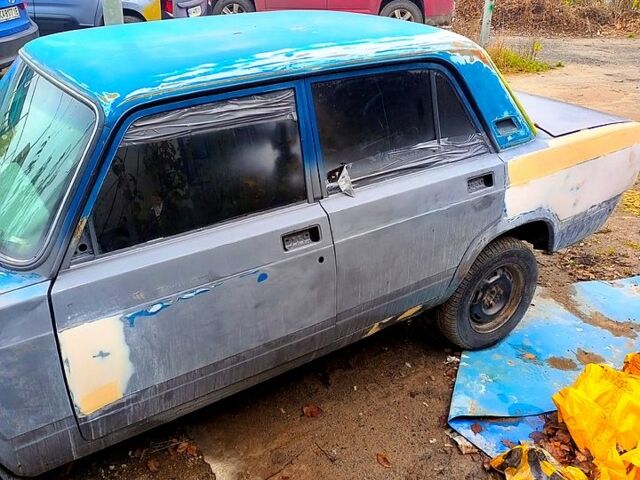 ВАЗ 2107, об'ємом двигуна 1.3 л та пробігом 0 тис. км за 250 $, фото 1 на Automoto.ua