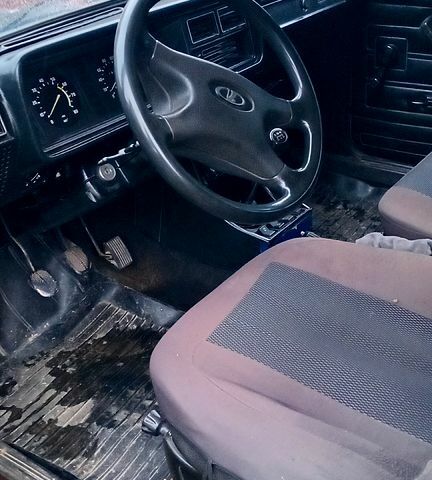 ВАЗ 2107, объемом двигателя 1.5 л и пробегом 250 тыс. км за 1000 $, фото 1 на Automoto.ua