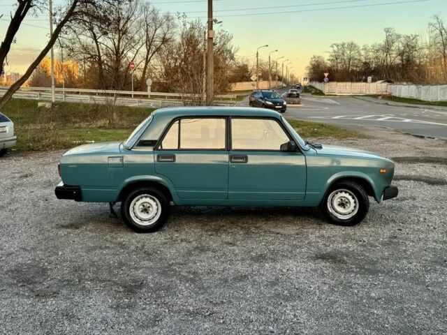 ВАЗ 2107, объемом двигателя 1.5 л и пробегом 36 тыс. км за 2350 $, фото 2 на Automoto.ua