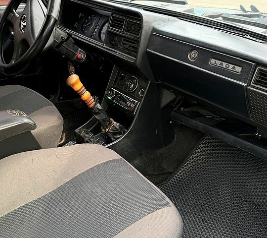 ВАЗ 2107, объемом двигателя 16 л и пробегом 135 тыс. км за 999 $, фото 9 на Automoto.ua