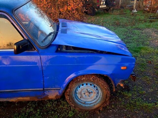 ВАЗ 2107, объемом двигателя 1.6 л и пробегом 0 тыс. км за 550 $, фото 1 на Automoto.ua