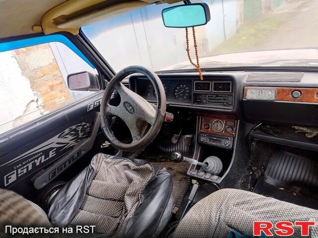 ВАЗ 2107, объемом двигателя 1.5 л и пробегом 100 тыс. км за 700 $, фото 2 на Automoto.ua