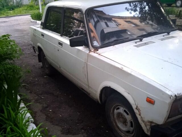 ВАЗ 2107, объемом двигателя 1.5 л и пробегом 0 тыс. км за 300 $, фото 2 на Automoto.ua