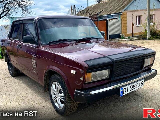 ВАЗ 2107, объемом двигателя 15 л и пробегом 0 тыс. км за 1000 $, фото 2 на Automoto.ua