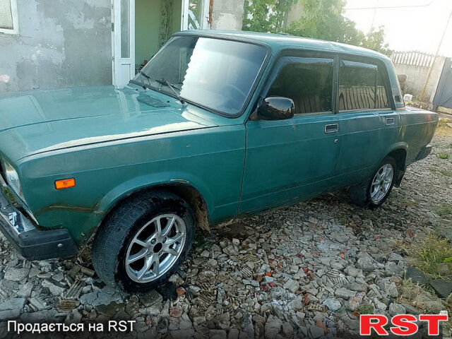 ВАЗ 2107, объемом двигателя 1.5 л и пробегом 0 тыс. км за 950 $, фото 3 на Automoto.ua