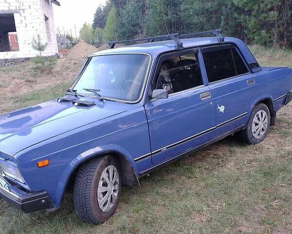 ВАЗ 2107 2005 в Лебедине на Automoto.ua ВАЗ 2107, объемом двигателя 1.5 л и пробегом 900 тыс. км за 1550 $, фото 1 на Automoto.ua