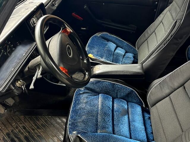 ВАЗ 2107, объемом двигателя 1.5 л и пробегом 99 тыс. км за 700 $, фото 2 на Automoto.ua