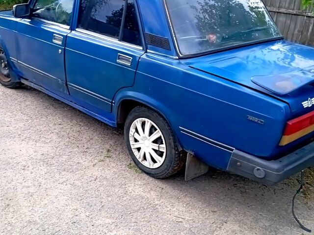 ВАЗ 2107, объемом двигателя 1.5 л и пробегом 0 тыс. км за 900 $, фото 2 на Automoto.ua