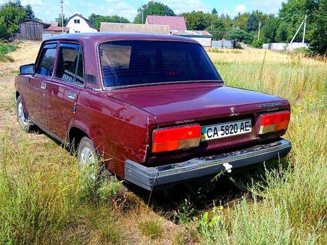 ВАЗ 2107, объемом двигателя 1.5 л и пробегом 200 тыс. км за 1000 $, фото 1 на Automoto.ua