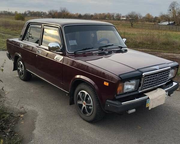 ВАЗ 2107 2006 в Коропе на Automoto.ua ВАЗ 2107, объемом двигателя 0 л и пробегом 65 тыс. км за 2600 $, фото 1 на Automoto.ua