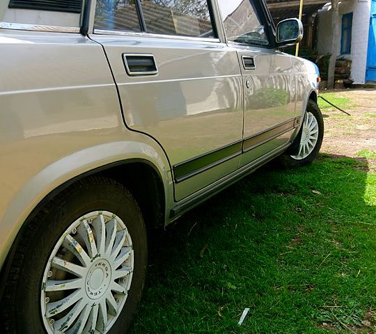 ВАЗ 2107, объемом двигателя 1.5 л и пробегом 50 тыс. км за 1699 $, фото 4 на Automoto.ua