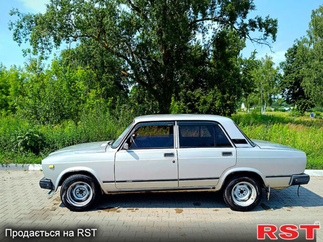 ВАЗ 2107, объемом двигателя 1.5 л и пробегом 180 тыс. км за 1400 $, фото 4 на Automoto.ua