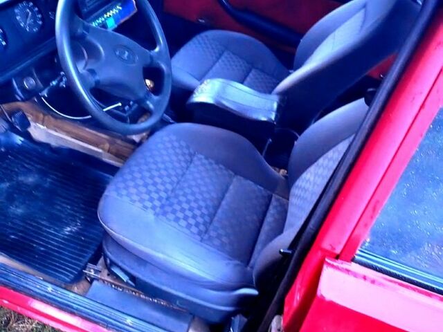 ВАЗ 2107, об'ємом двигуна 1.5 л та пробігом 0 тис. км за 1300 $, фото 3 на Automoto.ua