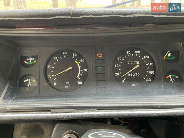 ВАЗ 2107, объемом двигателя 1.5 л и пробегом 96 тыс. км за 1000 $, фото 7 на Automoto.ua