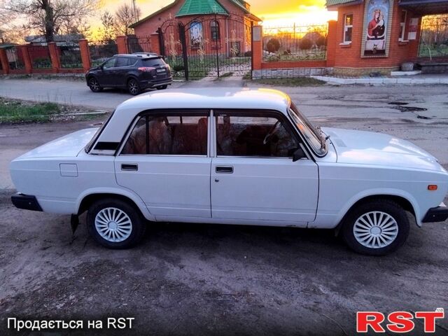 ВАЗ 2107, объемом двигателя 16 л и пробегом 42 тыс. км за 1400 $, фото 5 на Automoto.ua