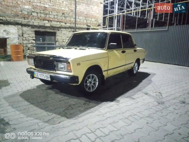 Желтый ВАЗ 2107, объемом двигателя 1.5 л и пробегом 112 тыс. км за 850 $, фото 1 на Automoto.ua