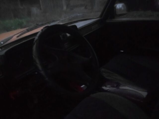 Желтый ВАЗ 2107, объемом двигателя 1.5 л и пробегом 30 тыс. км за 500 $, фото 3 на Automoto.ua