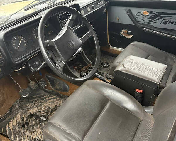 Жовтий ВАЗ 2107, об'ємом двигуна 1.5 л та пробігом 500 тис. км за 401 $, фото 5 на Automoto.ua