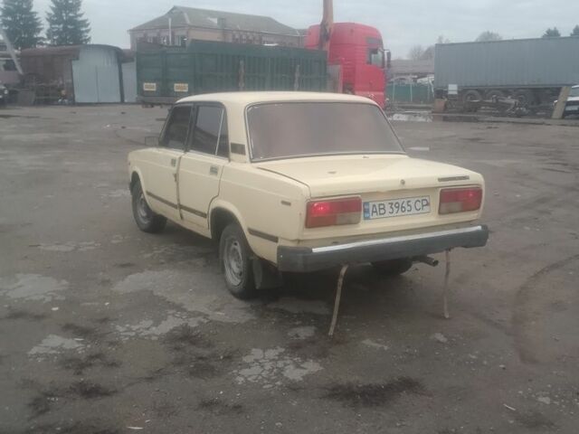 Жовтий ВАЗ 2107, об'ємом двигуна 1.3 л та пробігом 1 тис. км за 496 $, фото 6 на Automoto.ua