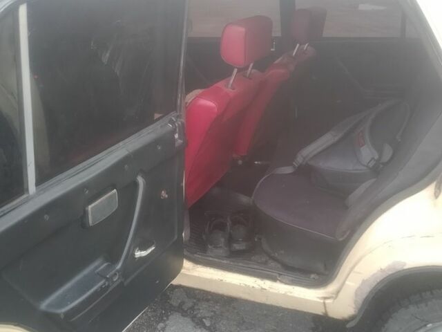 Жовтий ВАЗ 2107, об'ємом двигуна 1.3 л та пробігом 1 тис. км за 496 $, фото 2 на Automoto.ua