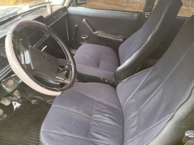 Жовтий ВАЗ 2107, об'ємом двигуна 5 л та пробігом 70 тис. км за 599 $, фото 4 на Automoto.ua